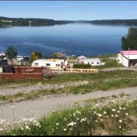Glennetangen Camping *